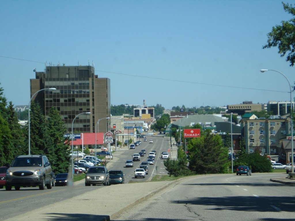 Downtown Red Deer - Looking North, Ред-Дир