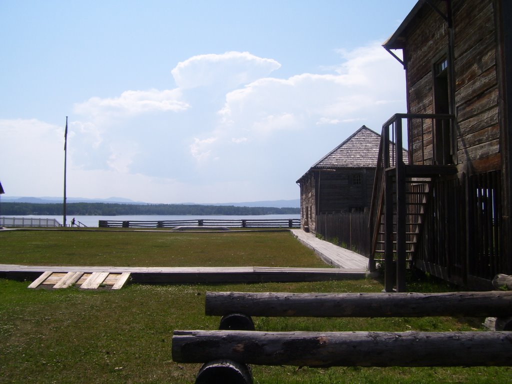 Fort St. James, Бурнаби