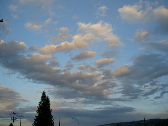 Evening Clouds, Камлупс