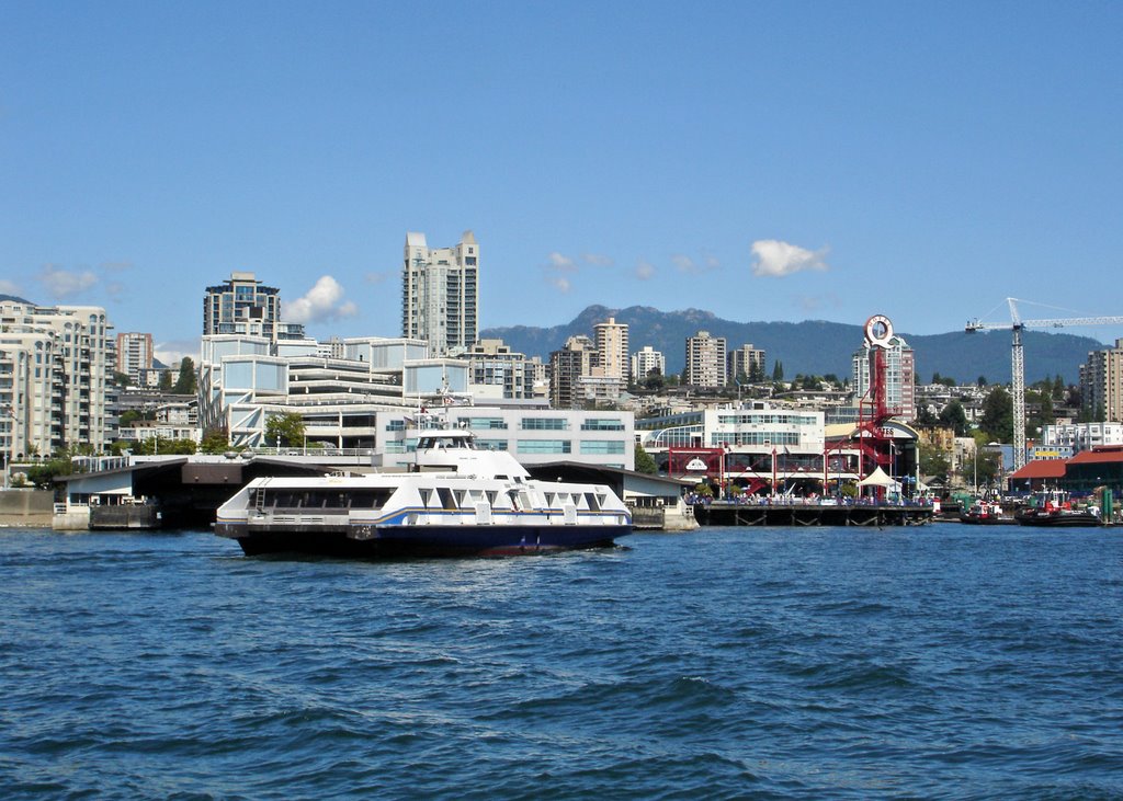Lonsdale Quay and Seabus, Норт-Ванкувер