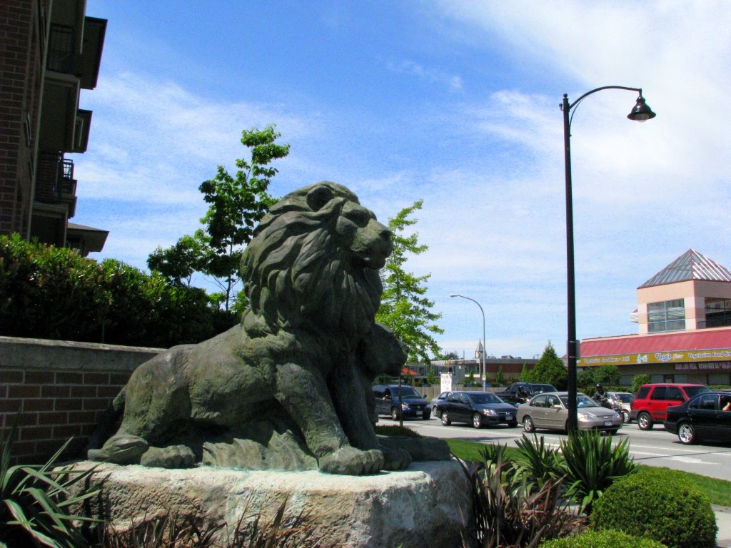 Lion Sculpture in Richmond, Ричмонд