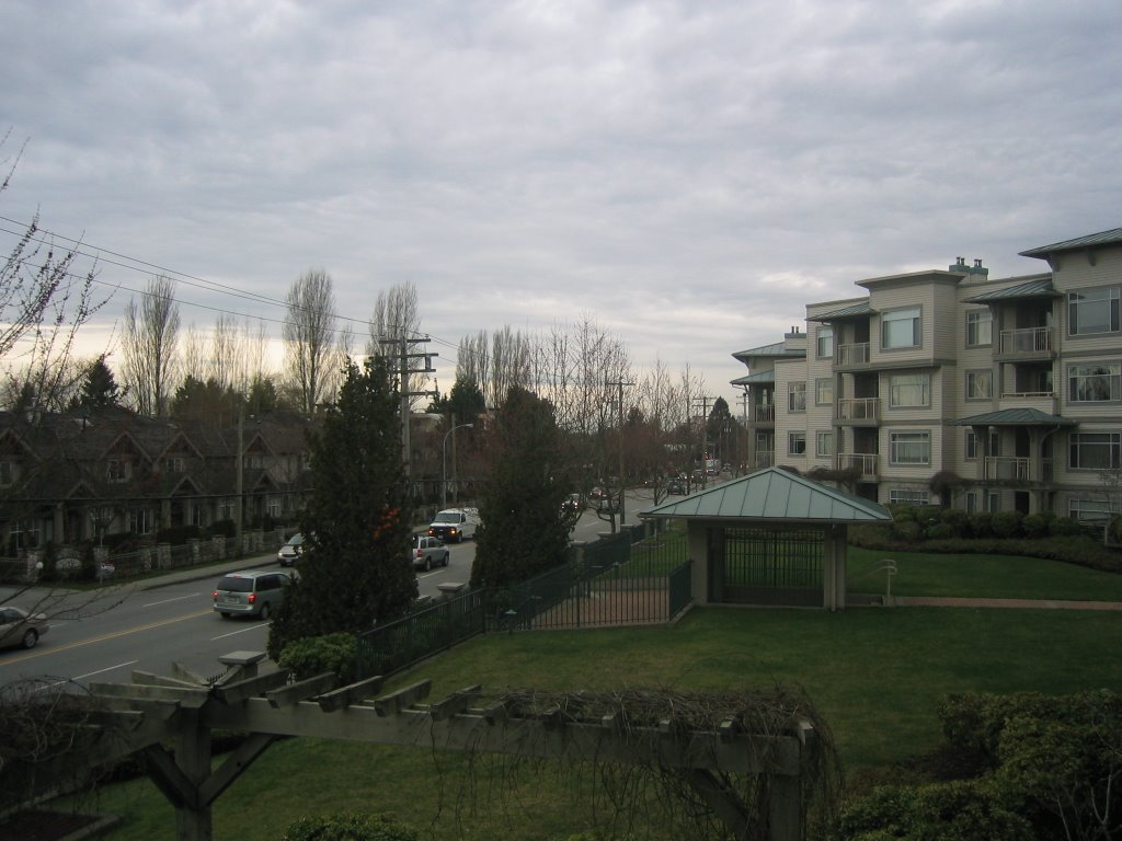 View of Blundell Rd from Laguna appt complex, Ричмонд