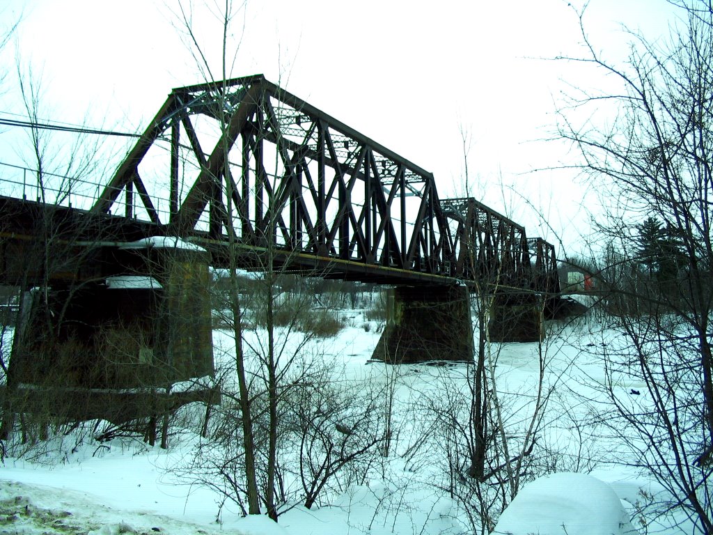 Train Bridge in Drummondville, Драммондвилл