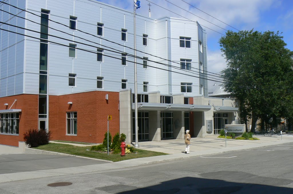 Centre civique de Rimouski Conservatoire, Римауски