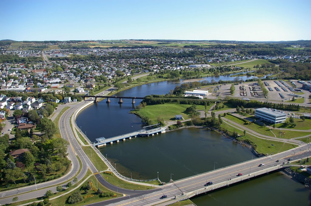 Фото Rivière Rimouski à son embouchure в городе Римауски