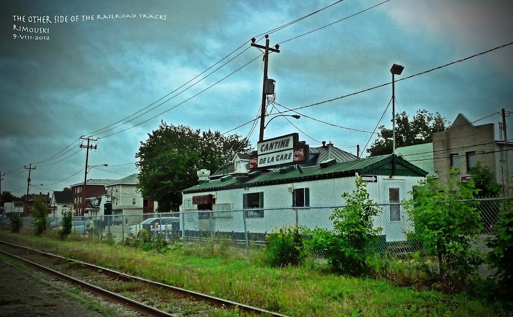 The other side of the railroad tracks, Римауски