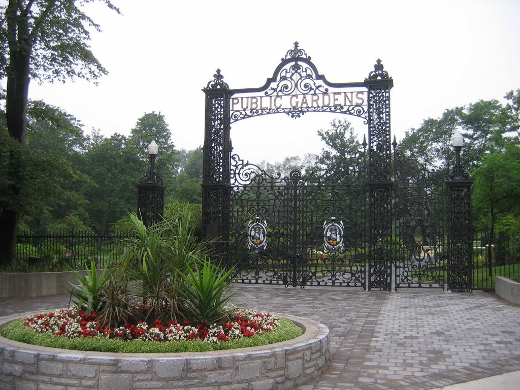 Public Gardens Gates, Halifax, Nova Scotia, Галифакс