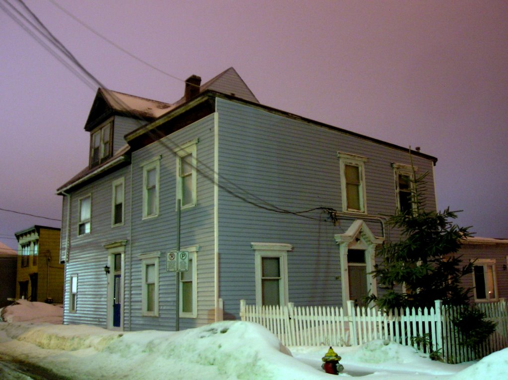 Blue house, Сент-Джон