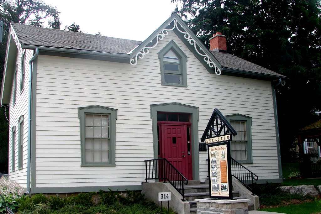 Hammill House, Built in 1860, Ancaster Section of Hamilton Canada, Анкастер
