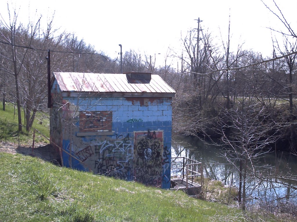 pump house on the canal, Брантфорд