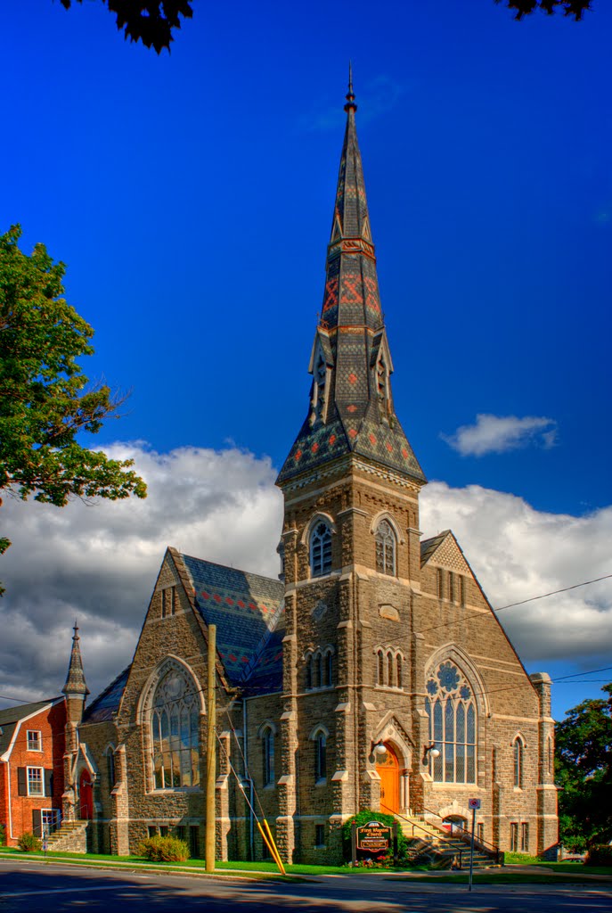 First Baptist, Броквилл