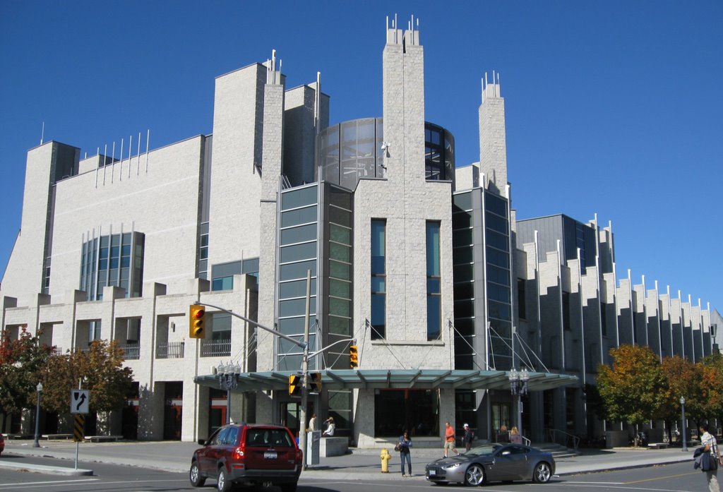Stauffer Library, Queens University, Kingston, Ontario, Canada, Кингстон