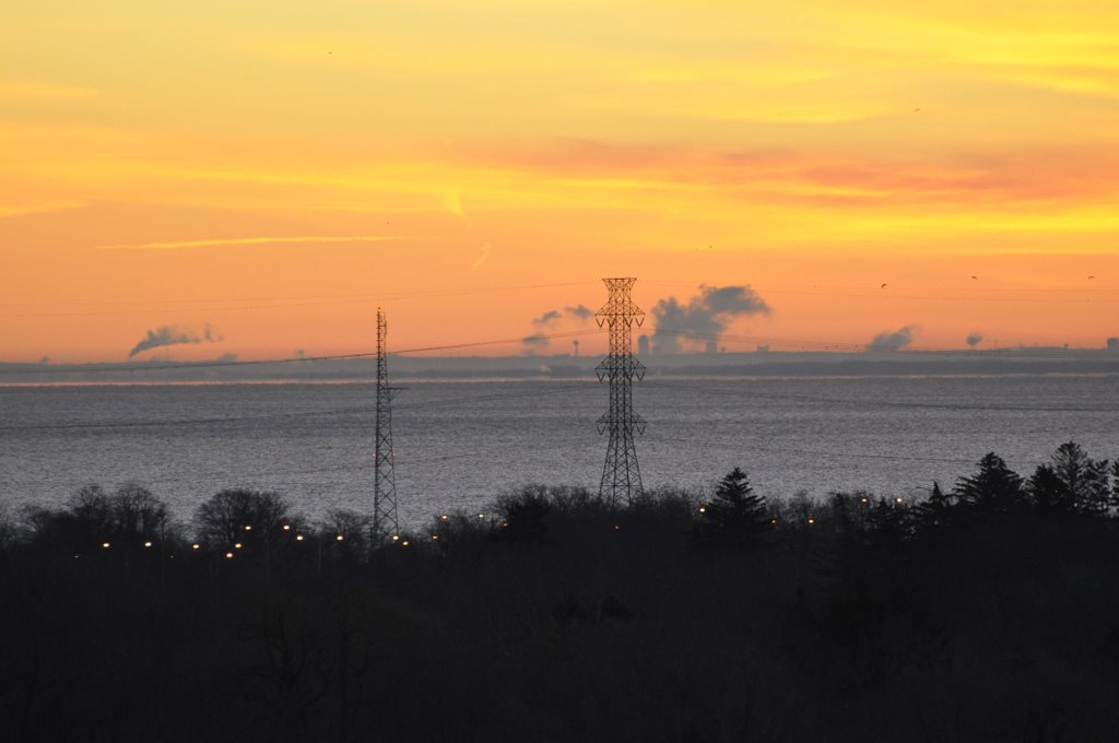 Dawn Over Lake Ontario, Ла-Саль