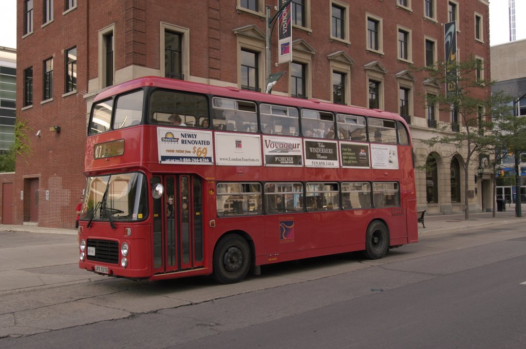 London Bus, London, Ontario, Лондон