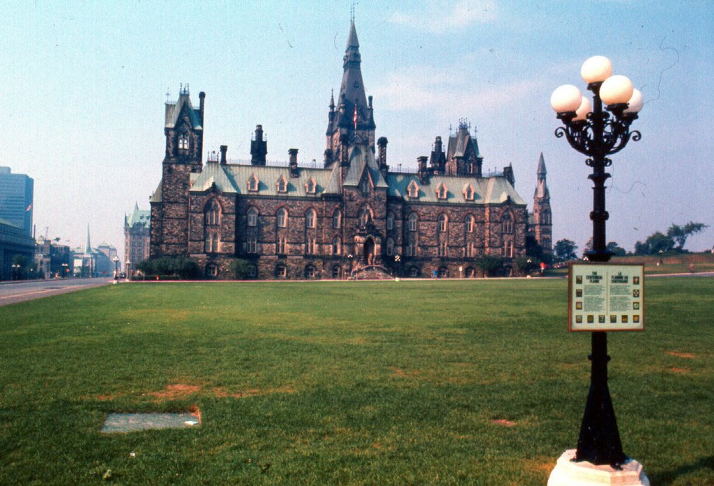 Agosto1973. Vista general del Parlamento. Ottawa., Оттава