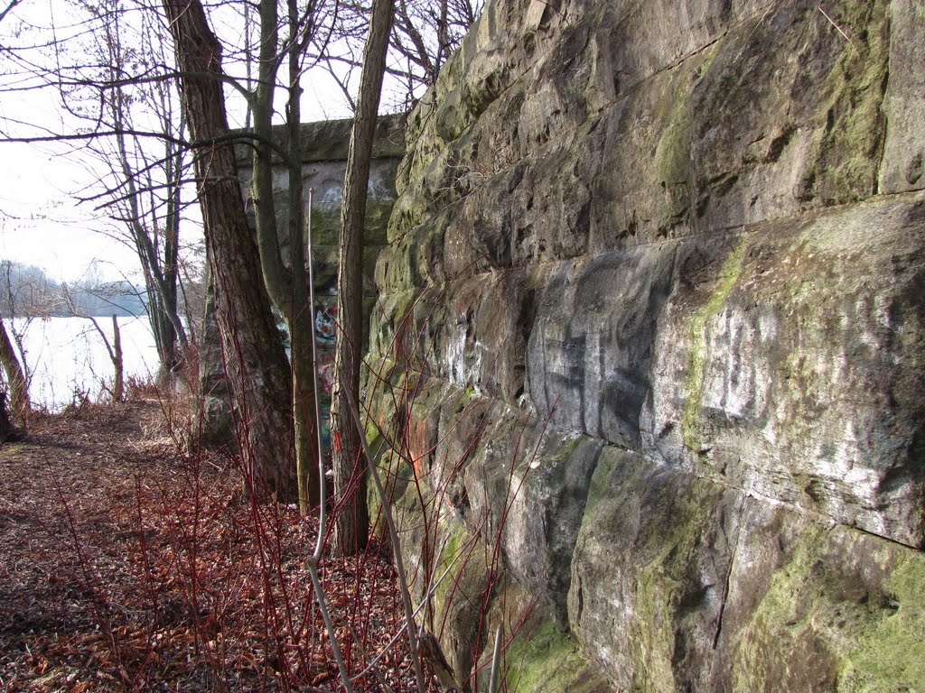 the stone wall, Сант-Катаринс
