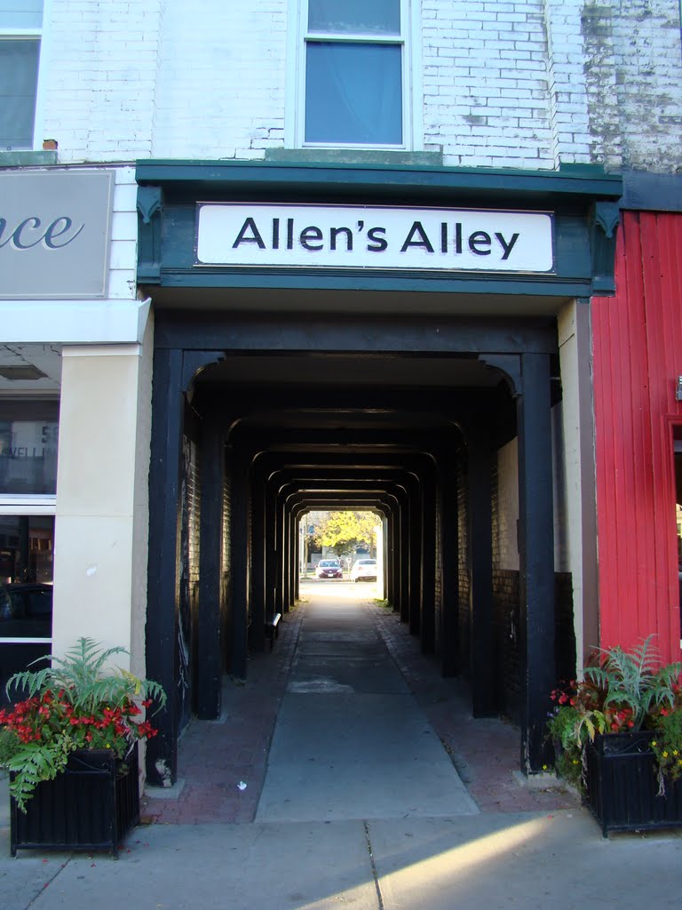 Allens Alley, Стратфорд