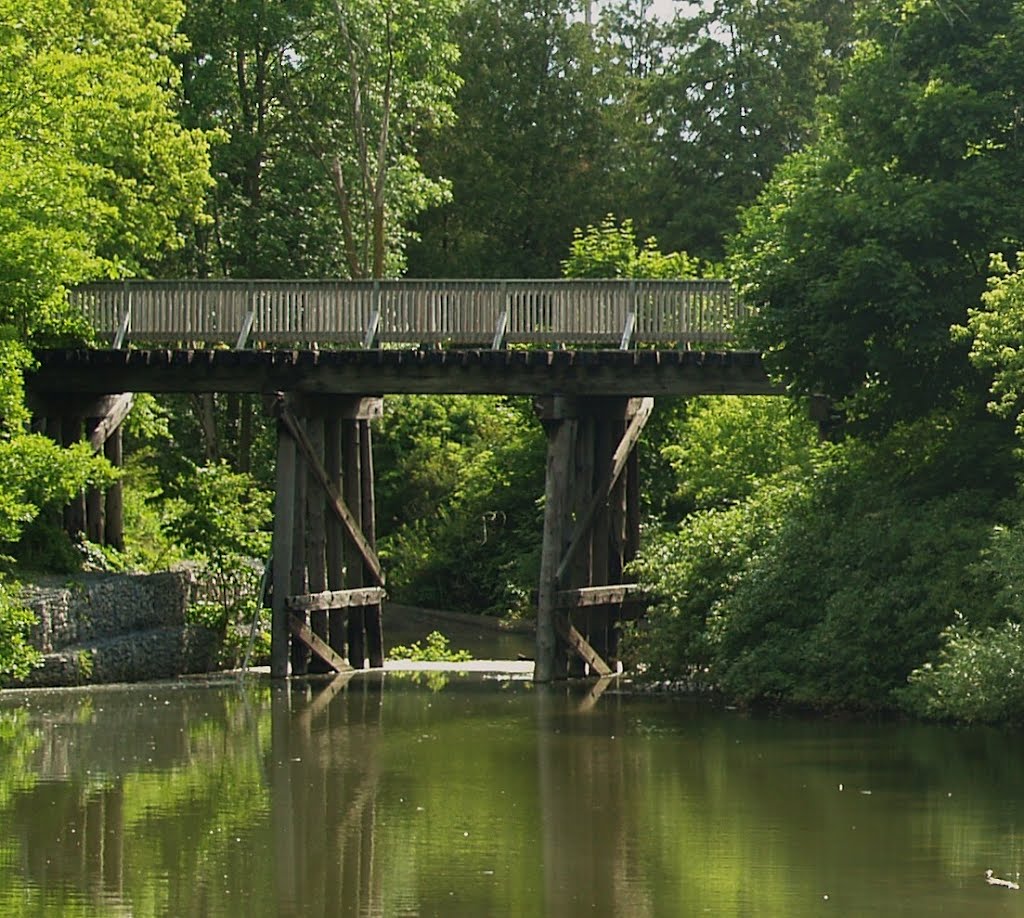 Bridges in Stratford, Стратфорд