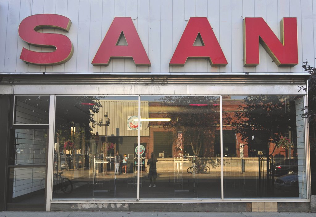 SAAN Store, Тундер Бэй
