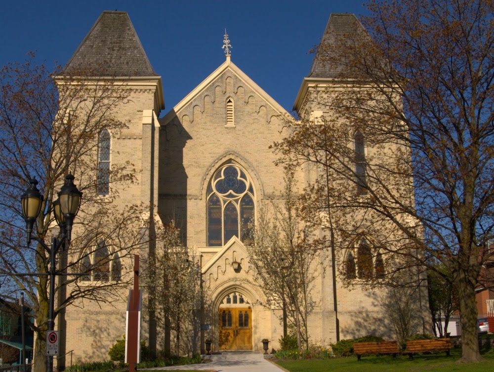 Trinity United Church, Newmarket,ON, Ньюмаркет