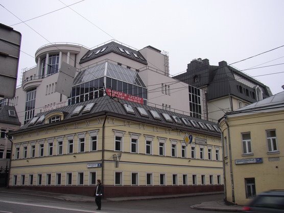 New building on Nikoloyamskaya, Покровка