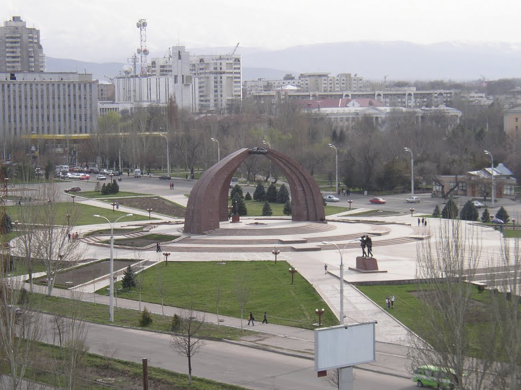 Монумент Победы, Бишкек
