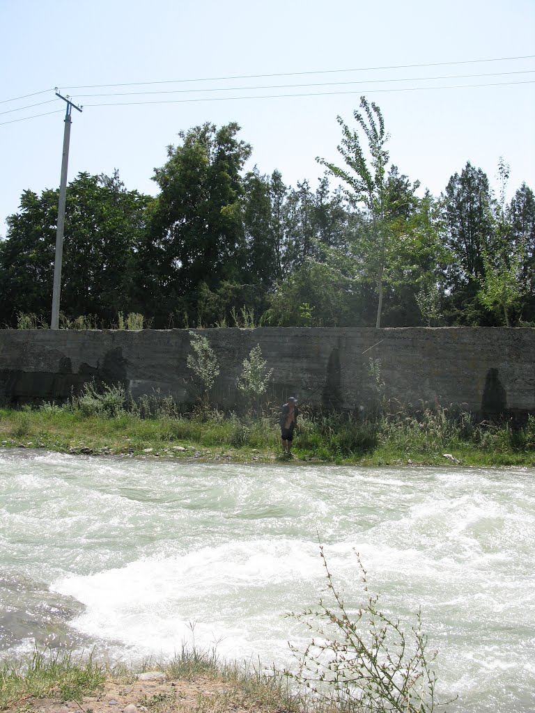 Osh, Akbura river, fisherman, Ош