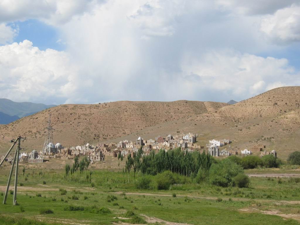 Muslim graveyard, Базар-Курган