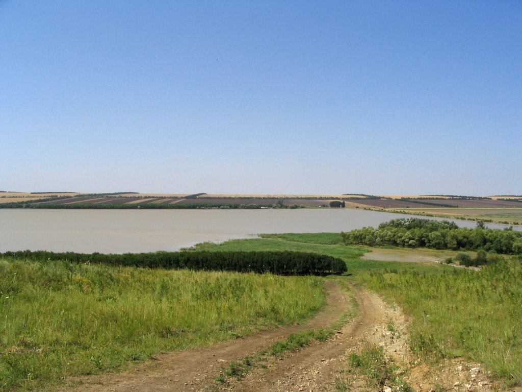Озеро Шпиль, Карамык