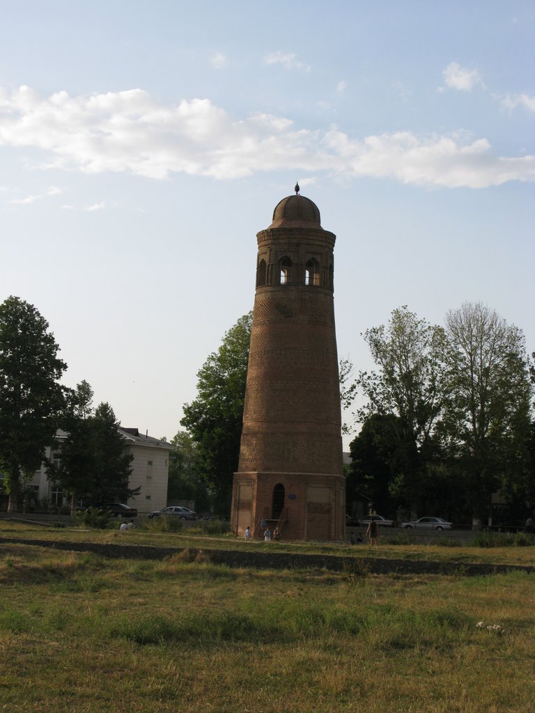 Uzgen, minaret (Qarakhanid dynasty, XII c.), Узген