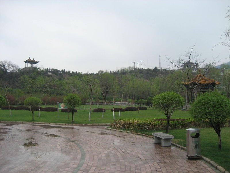 水泉寨公园（转载by xingchun）, Кайфенг