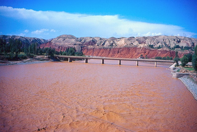 HuangHe (fleuve Jaune) vers Linxia, Лиаоиуан