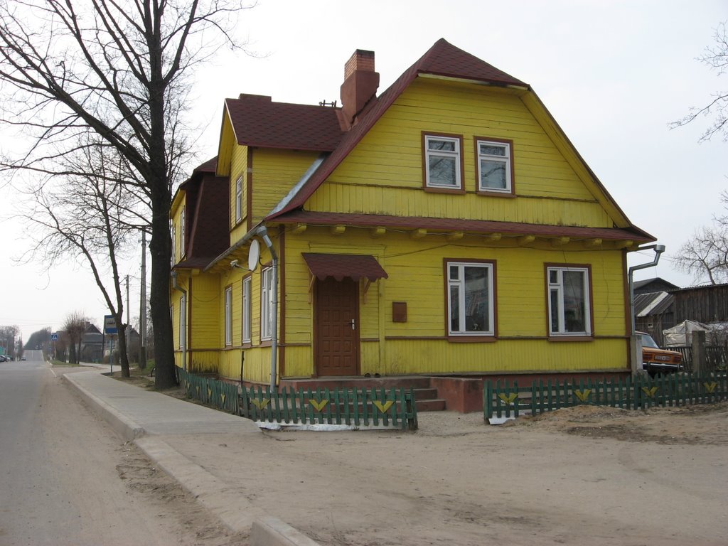 бывшее здание жд вокзала, ныне жилой дом, Браслав