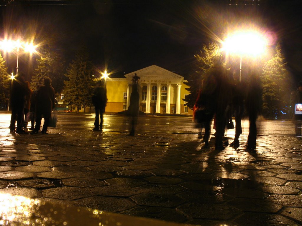 Lenin Square in Viciebsk at night, Витебск