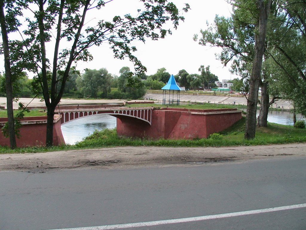 Старый "горбатый" мост, Добруш