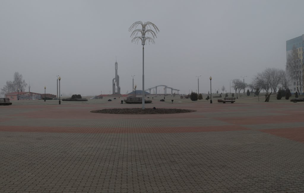 г. Речица, панорама площади. Rechitsa a panorama of the square., Речица
