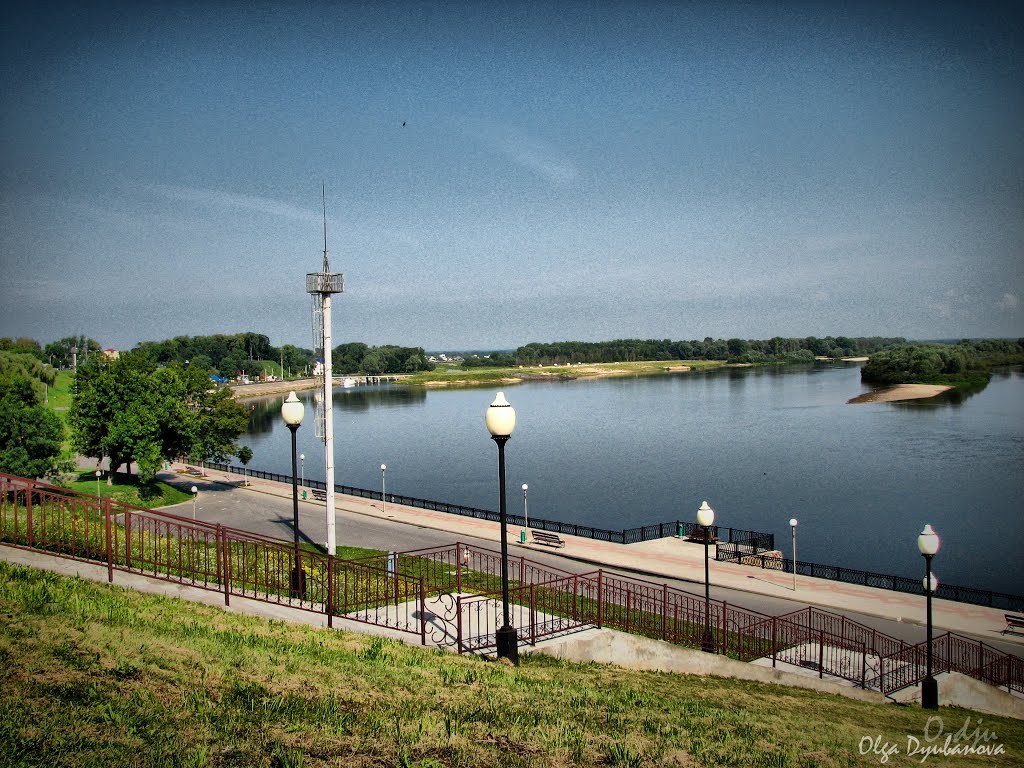 Фото Вид на набережную и амфитеатр в городе Речица