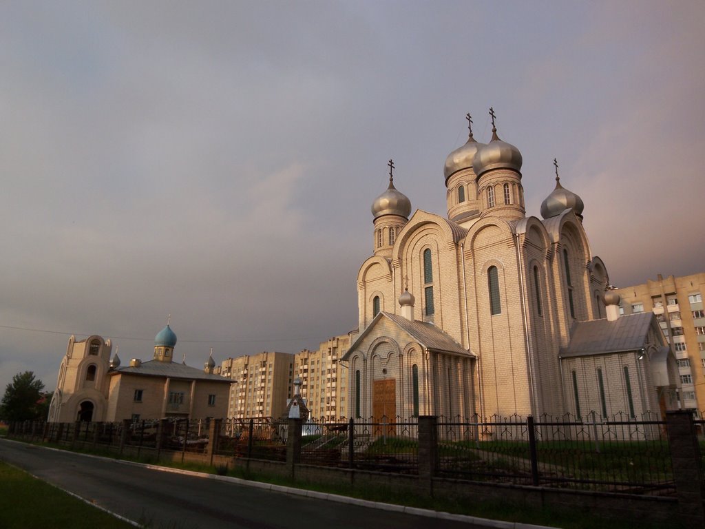 St. Peter and Paul Cathedral and small churches nearby, Светлогорск