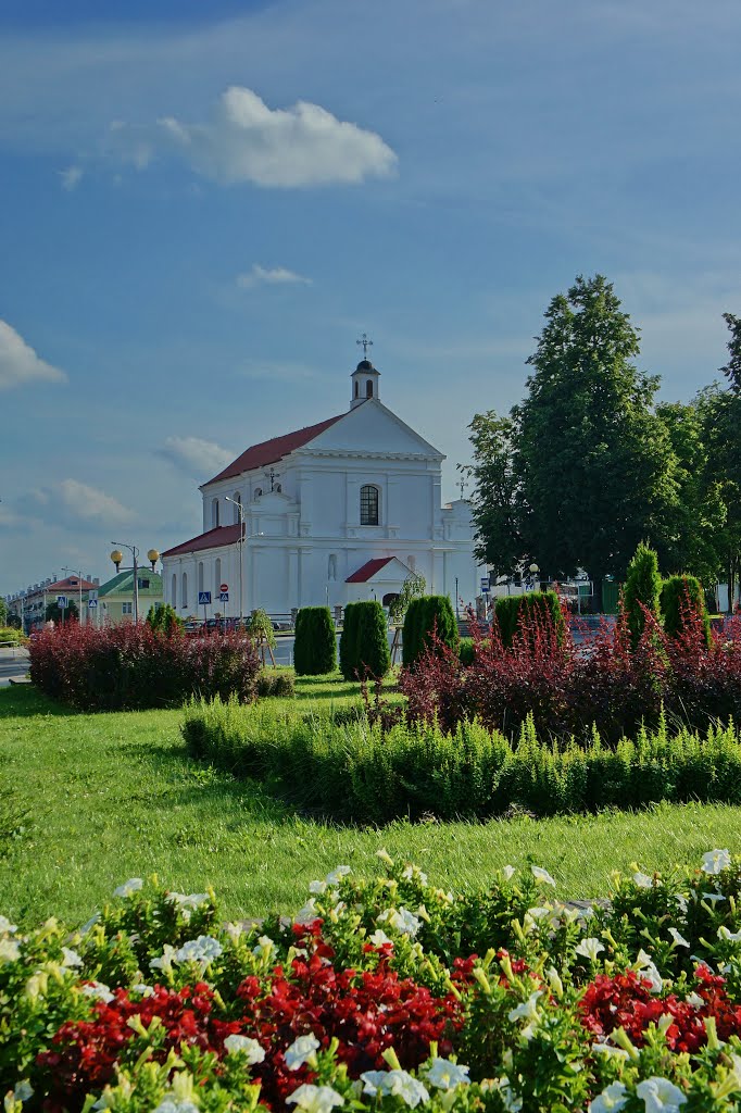 Костёл Архангела Михаила - Church of the Archangel Michael, Новогрудок