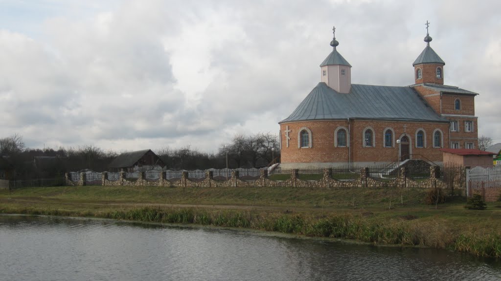 Церковь св. Петра и Павла 1994—99 гг., Островец