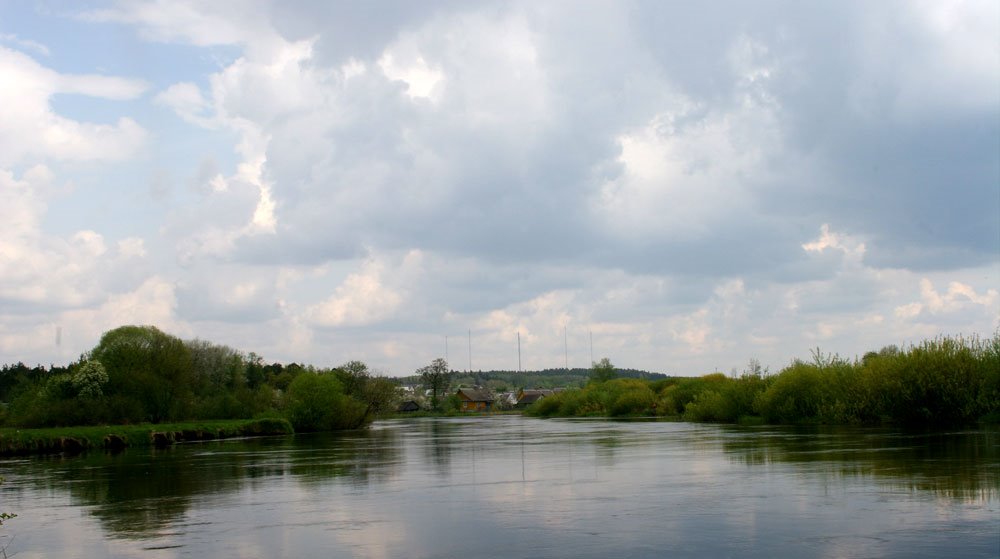Schara river, Слоним