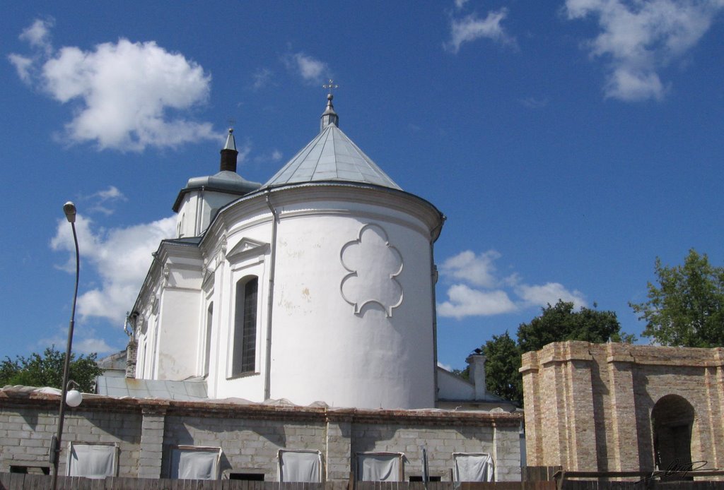Slonim, Church of the Immaculate Conception of Blessed Virgin Mary and the convent of Bernardine  (1690), Слоним