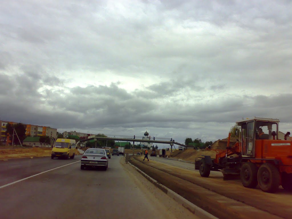 Building autostrada М-4 across city Berazino 28/08/2012, Березино