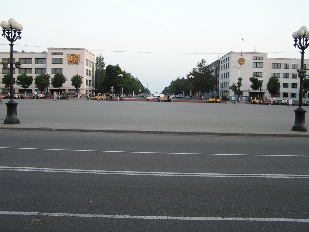 Центральная площадь Борисова, Борисов
