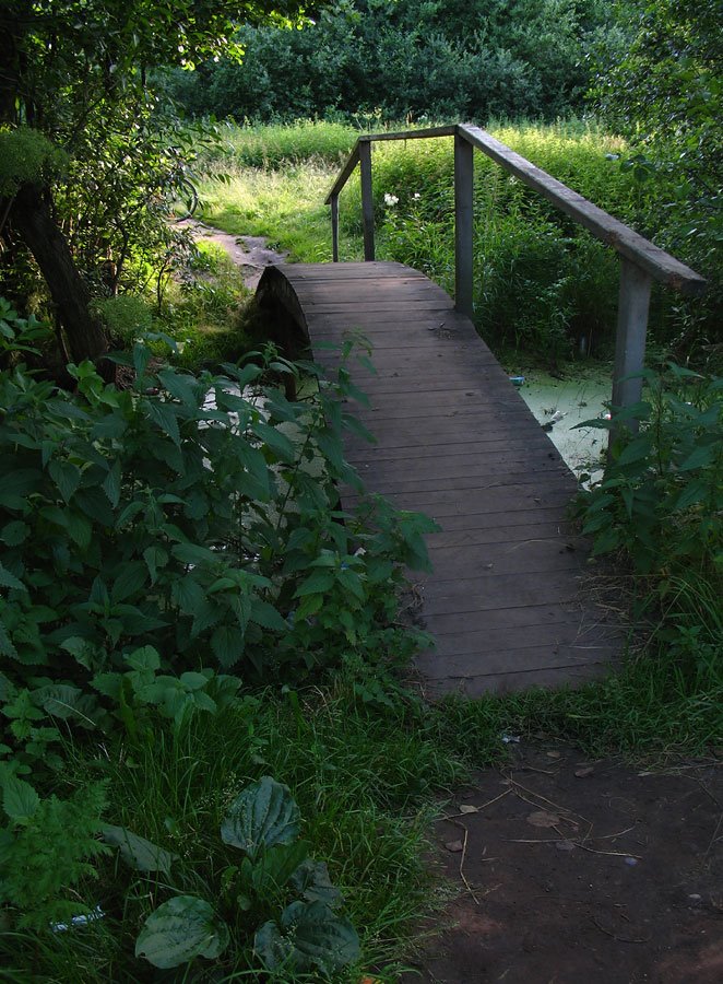 Wooden foot-bridge in Zaslaŭje, Заславль