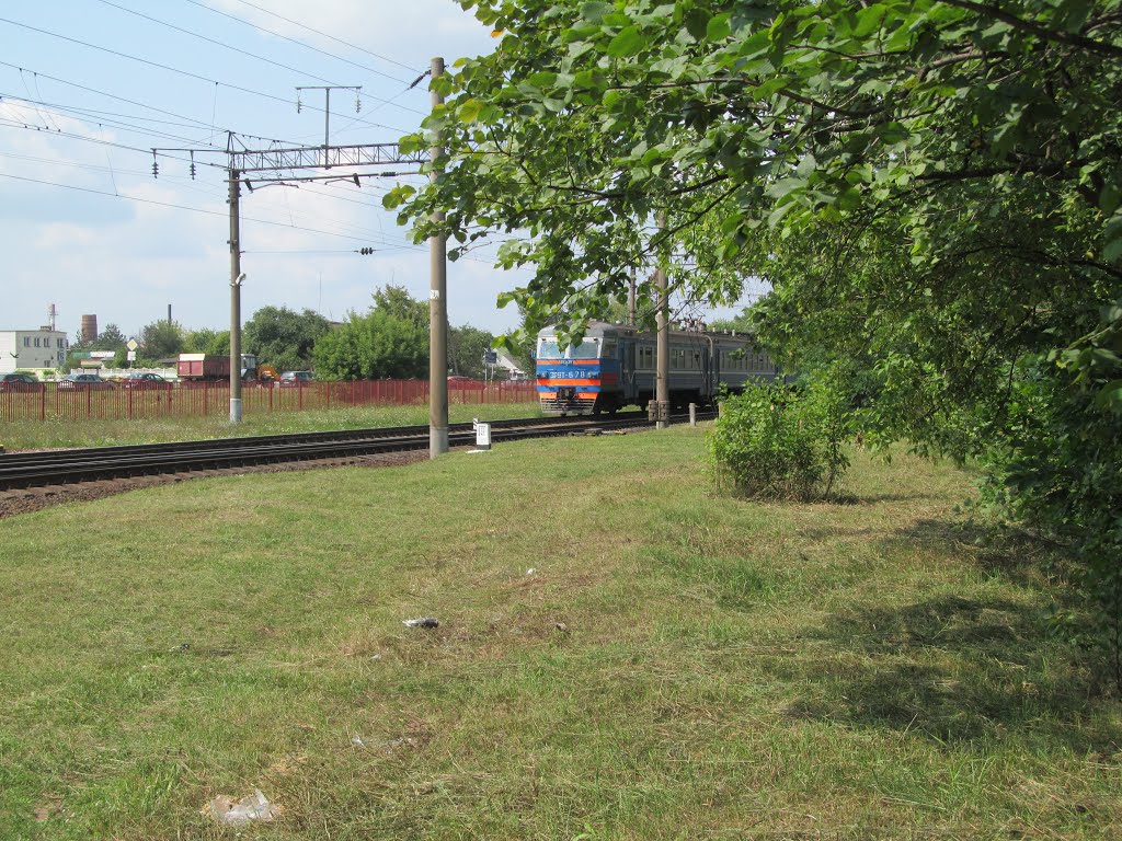 approaching train, Марьина Горка