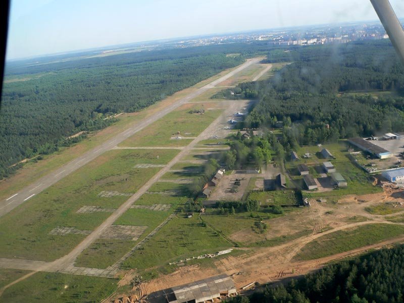 Аэродром "Липки" (date 22.06.2005), Пинск