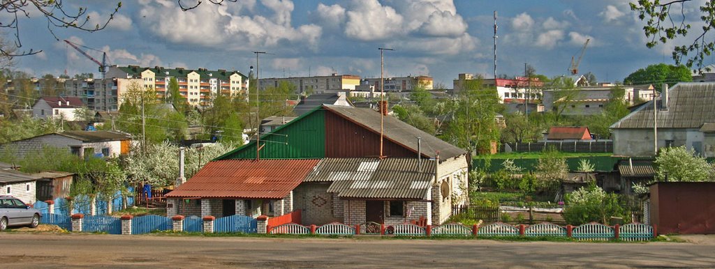 View to the center of  Smaliavičy from the north end, Смолевичи