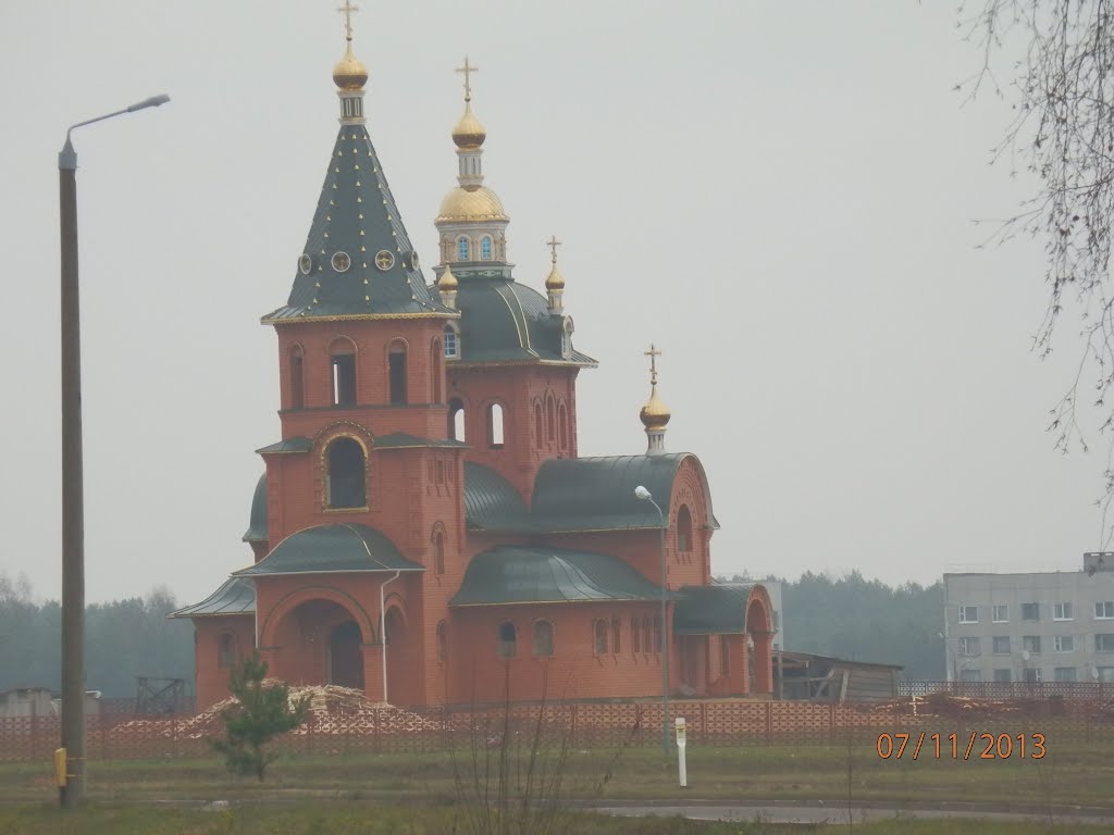 церковь, Столбцы