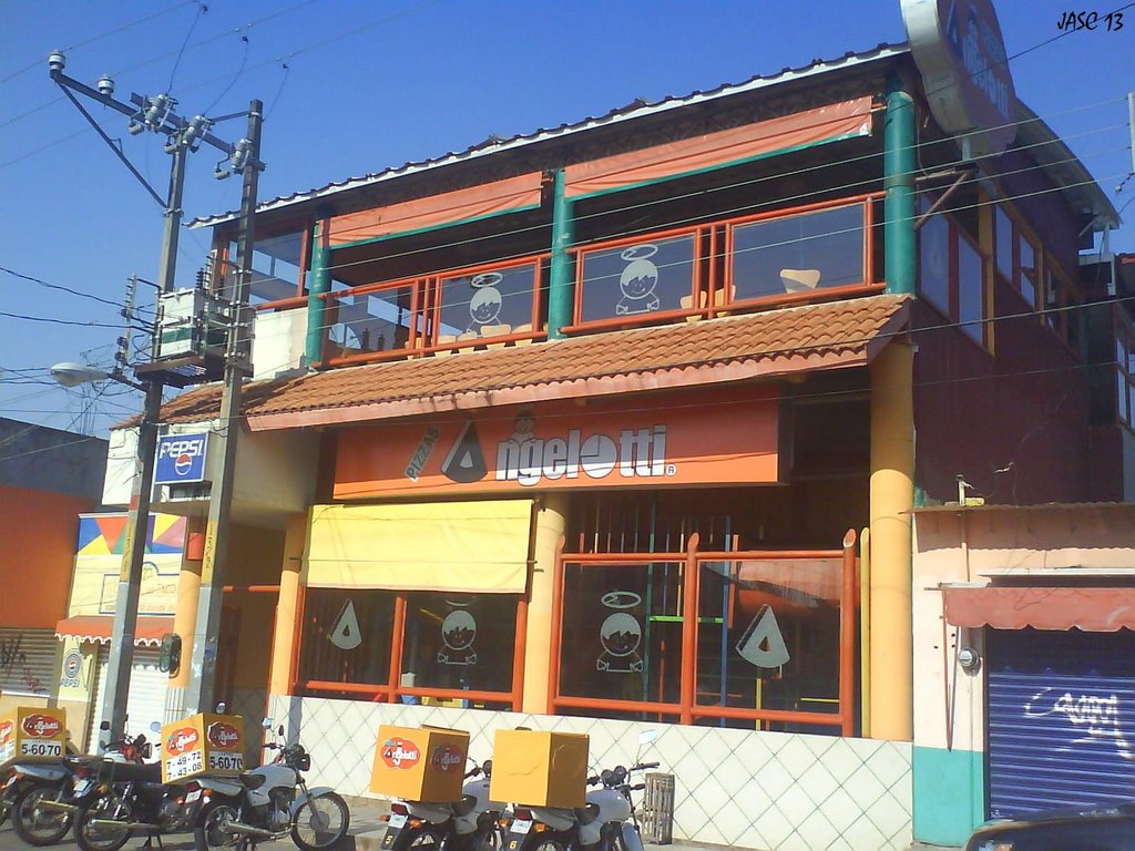 Pizzeria en Calle Melchor Ocampo, Акаюкан